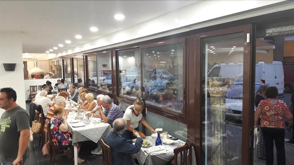 Hotel Cinecitta Ρώμη Εξωτερικό φωτογραφία