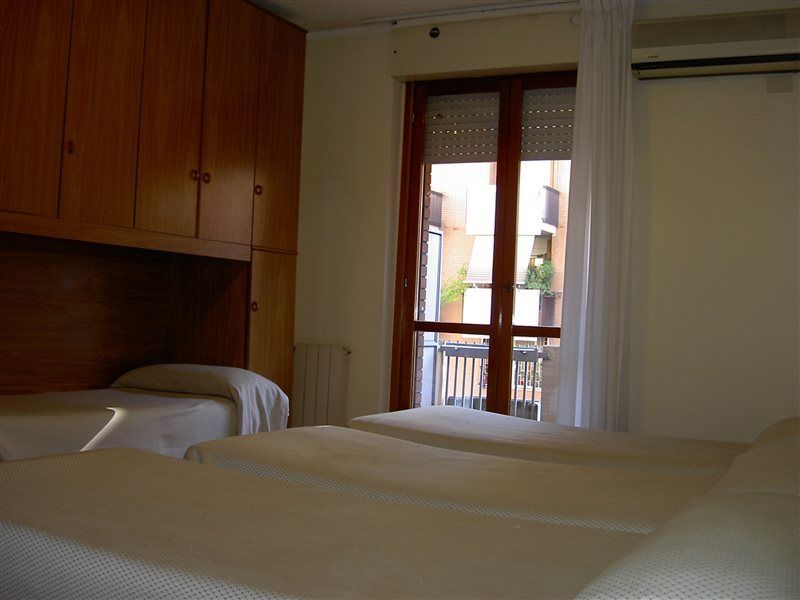 Hotel Cinecitta Ρώμη Εξωτερικό φωτογραφία