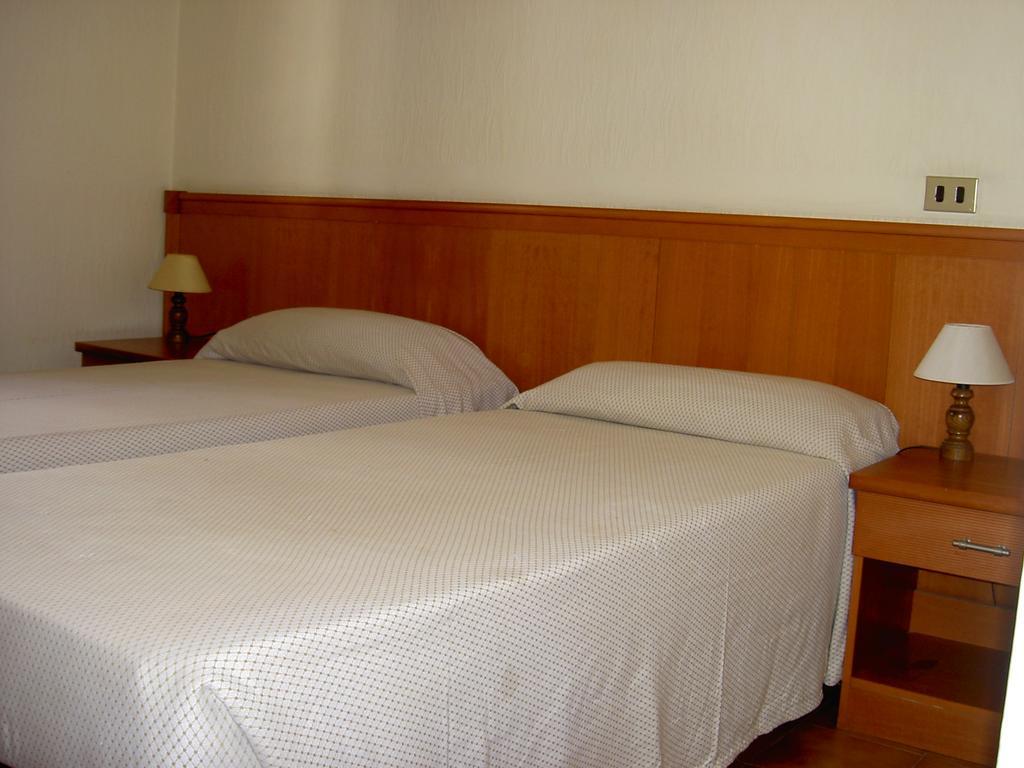 Hotel Cinecitta Ρώμη Εξωτερικό φωτογραφία
