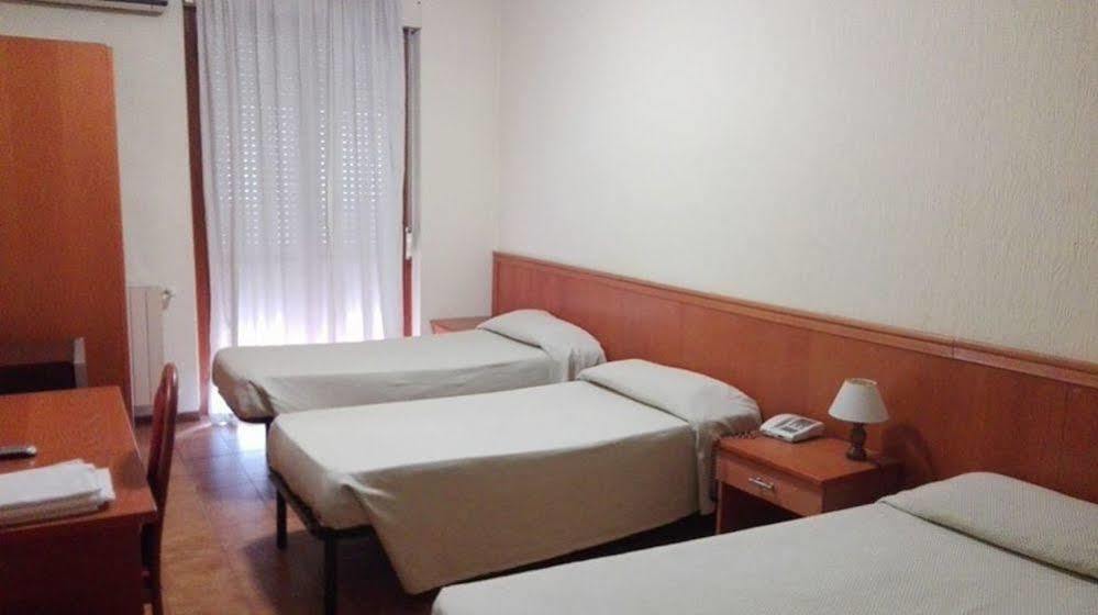 Hotel Cinecitta Ρώμη Εξωτερικό φωτογραφία